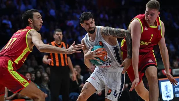 Anadolu Efes Barça sınavında