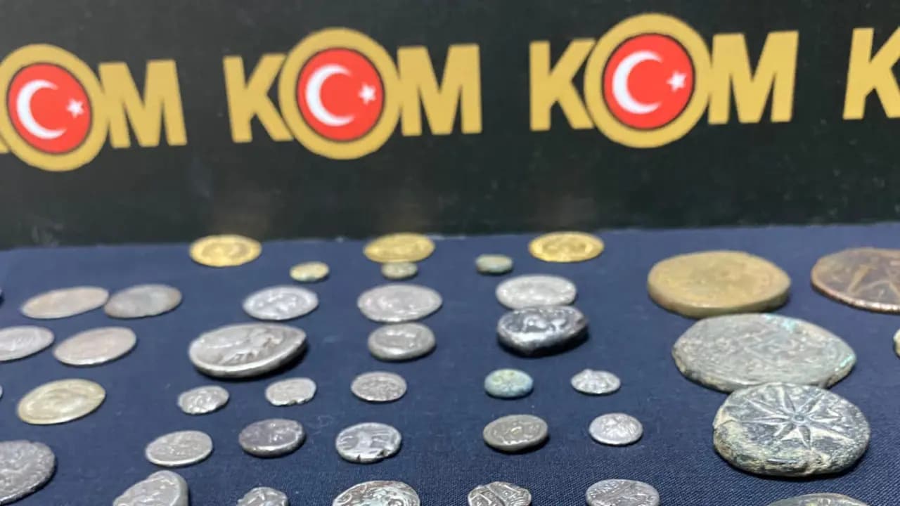 402 tarihi eser ele geçirildi