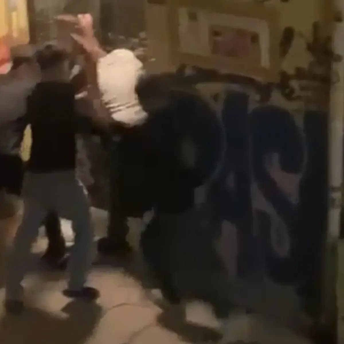 Etrafını saran 4 çocuk dehşeti yaşattı! Mahkemeden tutuklama kararı