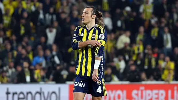 Fenerbahçe, Çağlar Söyüncü'nün ayrılığını TFF'ye bildirdi!
