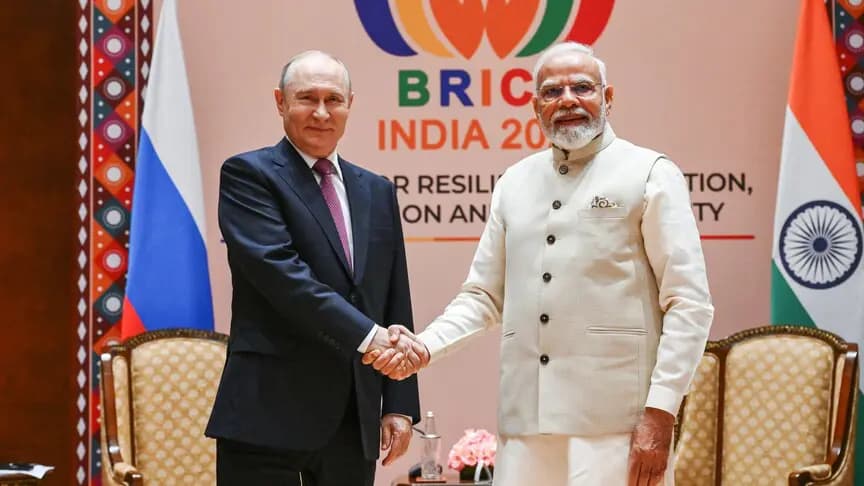 Putin: Batılı rakipler, geçmişteki liderlik konumunu yeniden kazanmak için her türlü yola başvuruyor