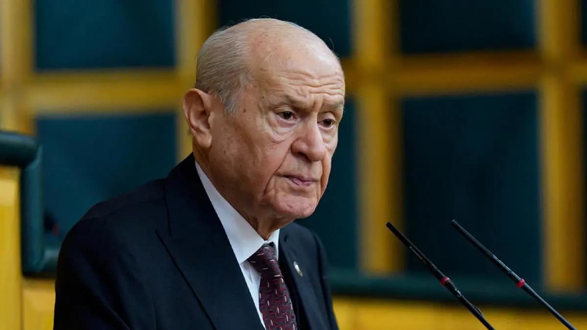 MHP lideri Bahçeli: "Tribünler 'Terörsüz Türkiye' karşıtlarının provokasyon alanı haline getirilmemelidir"