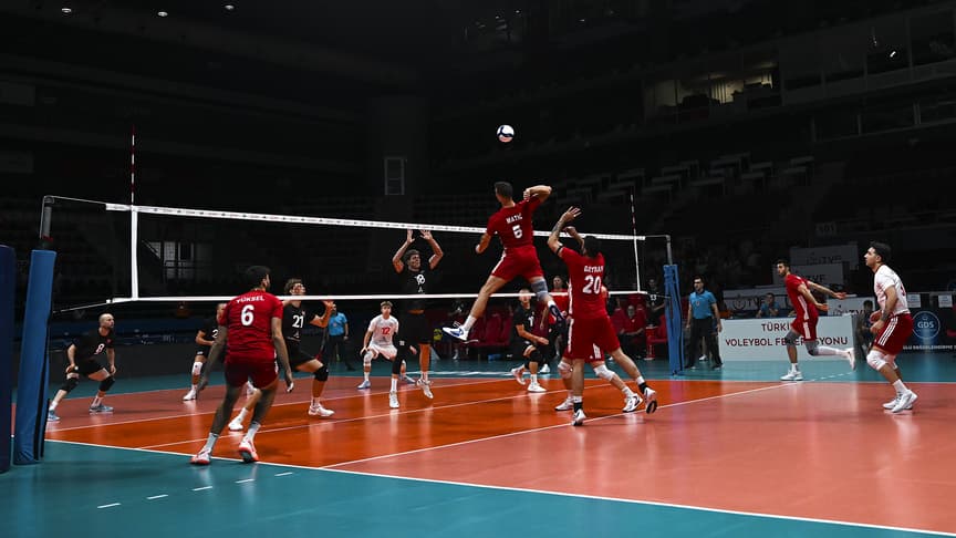 A Milli Erkek Voleybol Takımı'nın "13'üncü Avrupa seferi"