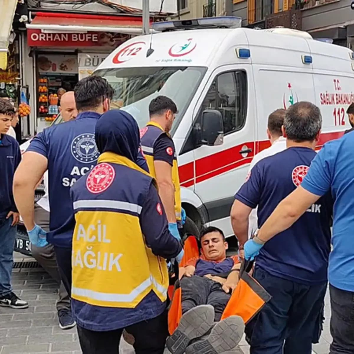 Fatih'te döviz bürosunda silah sesleri! Alacak verecek meselesi can aldı: 2 ölü 2 yaralı