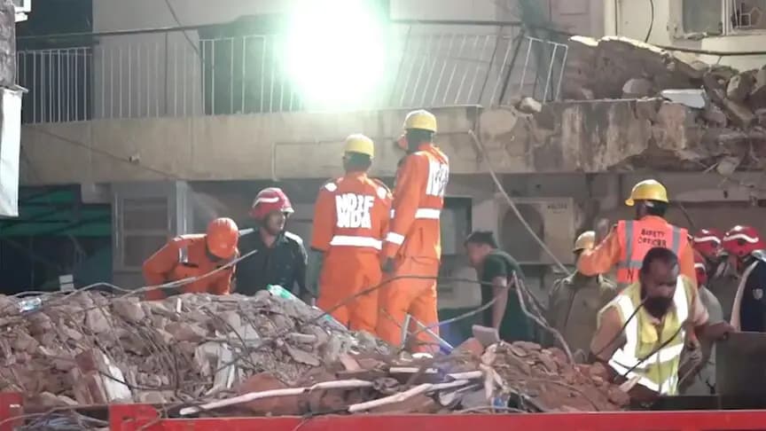 Hindistan'da çöken öğrenci yurdunda yaşamını yitirenlerin sayısı 6'ya yükseldi