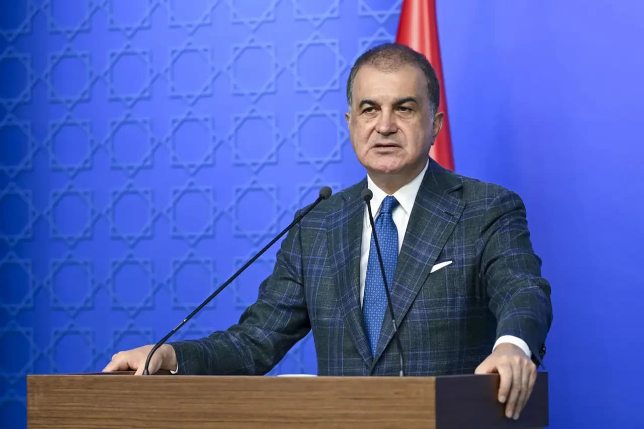 Ömer Çelik'ten Menderes, Zorlu ve Polatkan mesajı: “Darbeler milletin ve devletin düşmanıdır”
