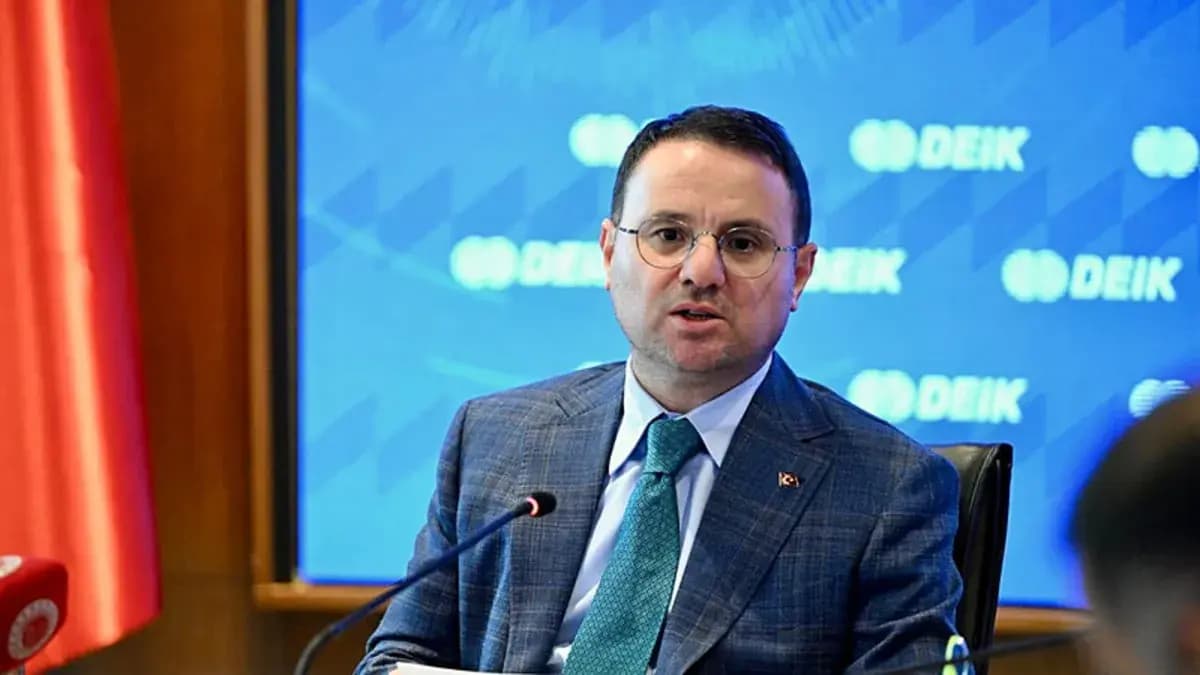 Adalet Bakanı Akın Gürlek DEİK yönetim kurulu üyeleriyle bir araya geldi: Devlet bütün kurumlarıyla iş dünyasının yanında