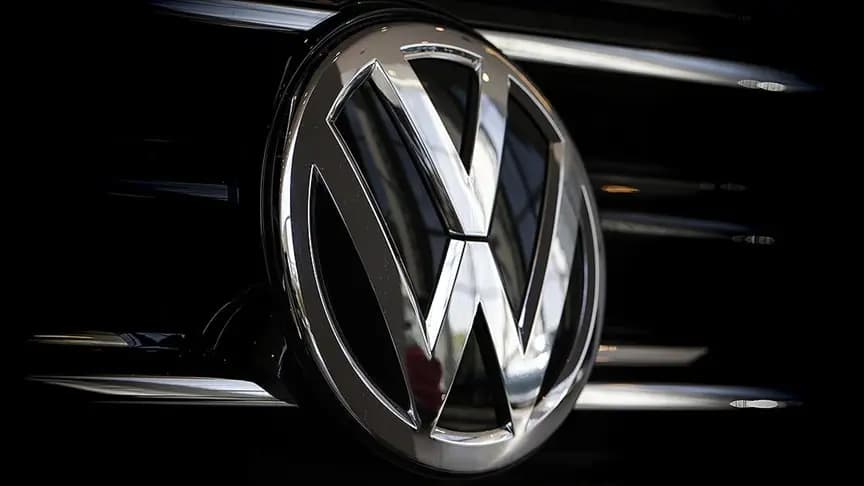 Volkswagen'de tarihi değişim: O tesisin fişini çekti