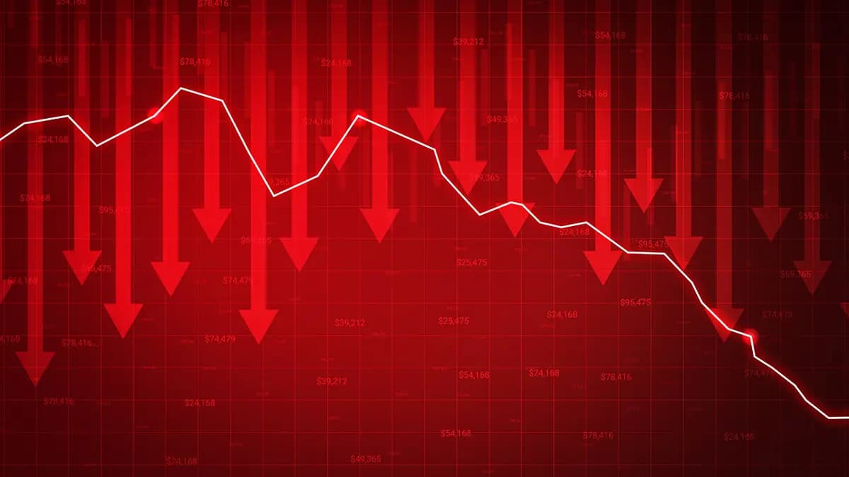 Piyasalarda kırmızıya büründü: Borsa ve altın çakıldı petrol tırmandı