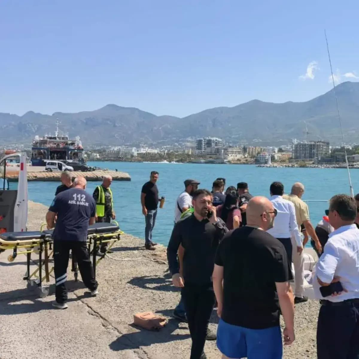 Girne’deki gemi faciasında kahreden detay! Kızını kurtarmak için kendi can yeleğini vermiş