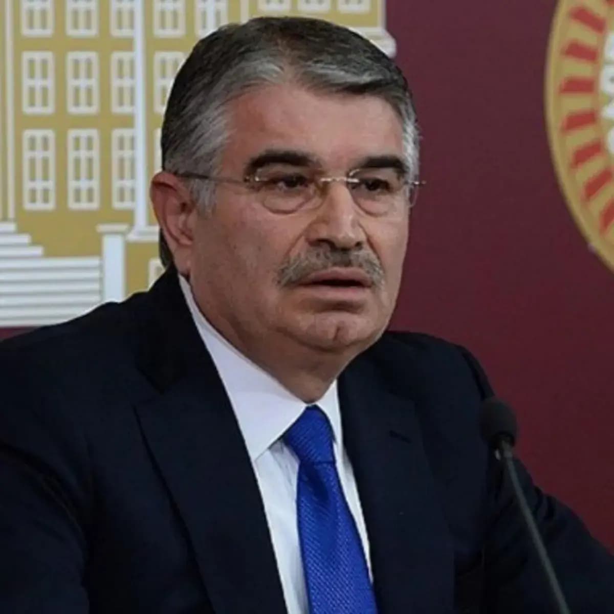 Bin TL'lik “çakarlı” araç sözleşmesi! İdris Naim Şahin'den çelişkili ifadesi ahaber.com.tr'de: “Tanımam” dedi ama kritik 4 ismi tanıdı