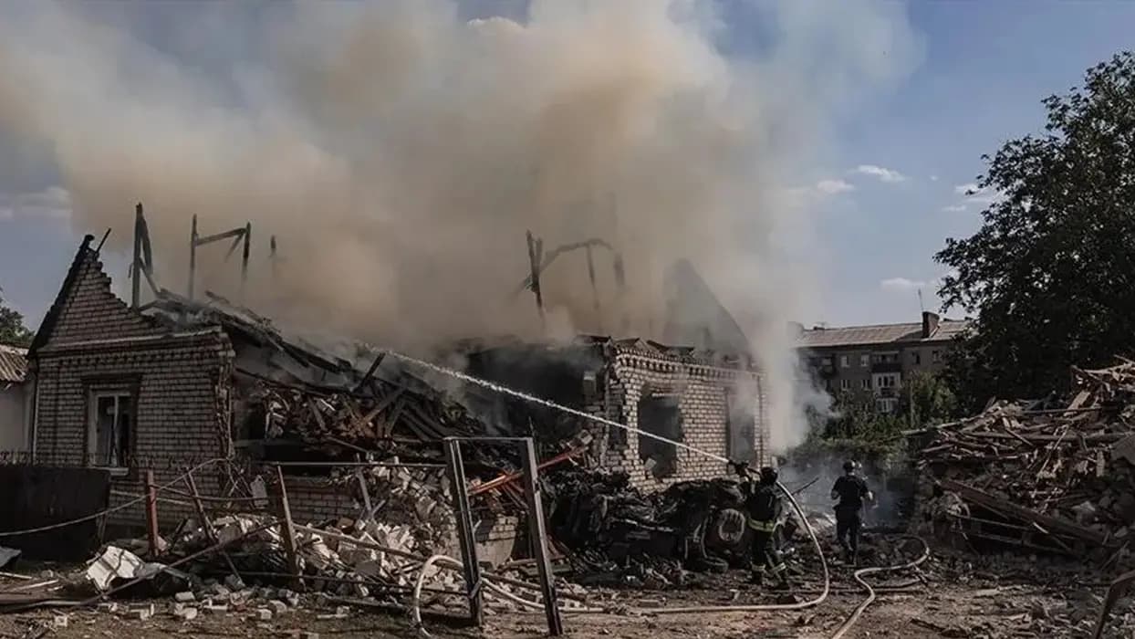 Rus güçleri Harkiv ve Donetsk'te ilerliyor! 2 yerleşim birimi daha ele geçirildi