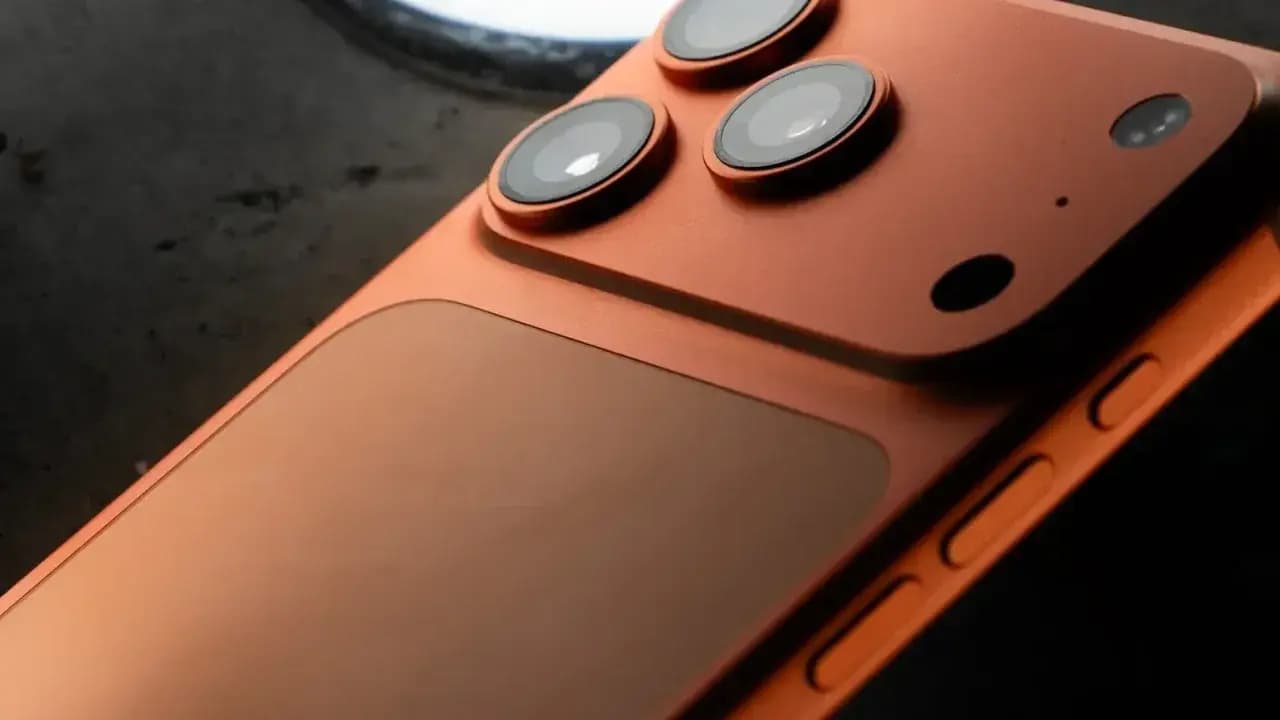 iPhone 18 Serisinde Büyük Değişiklik: Standart Model Ertelendi