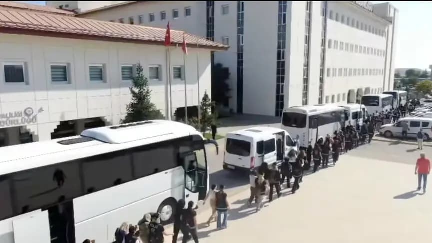 18 ildeki dolandırıcılık operasyonlarında 153 şüpheli tutuklandı