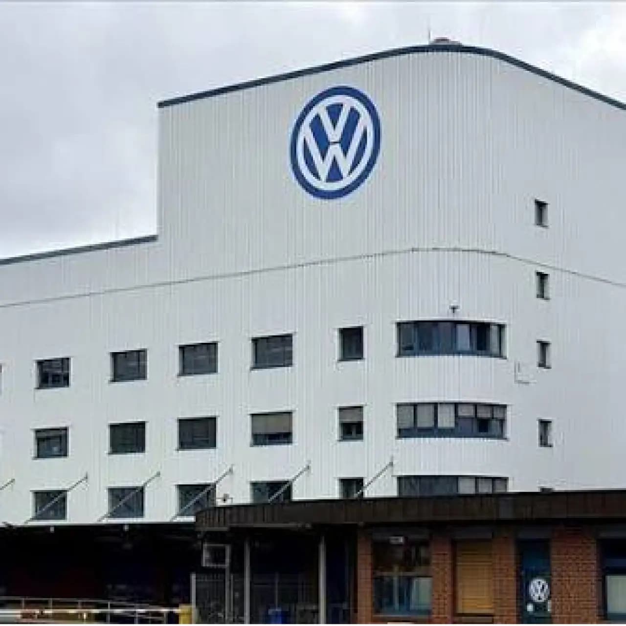 Volkswagen'de kriz büyüyor