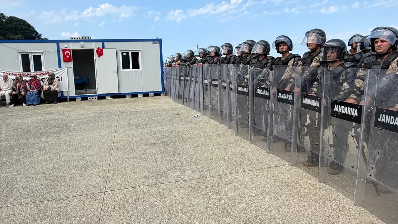Zafer Partili Aslan’dan Balıkçı Köyü’ndeki direnişe destek