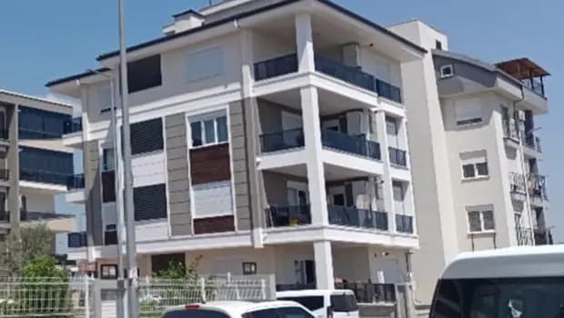 Antalya'da polis memurunun acı ölümü: 3 gün önce taşındığı evinde başından vurulmuş bulundu