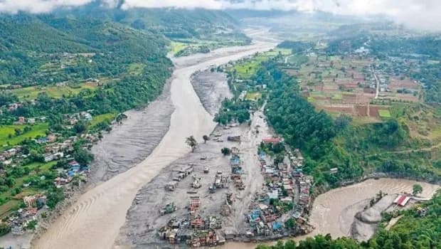 Nepal’de ‘küresel ısınma’ faciası: 392 ölü 1400’den fazla kayıp… Eriyen buzul kasabaları yuttu