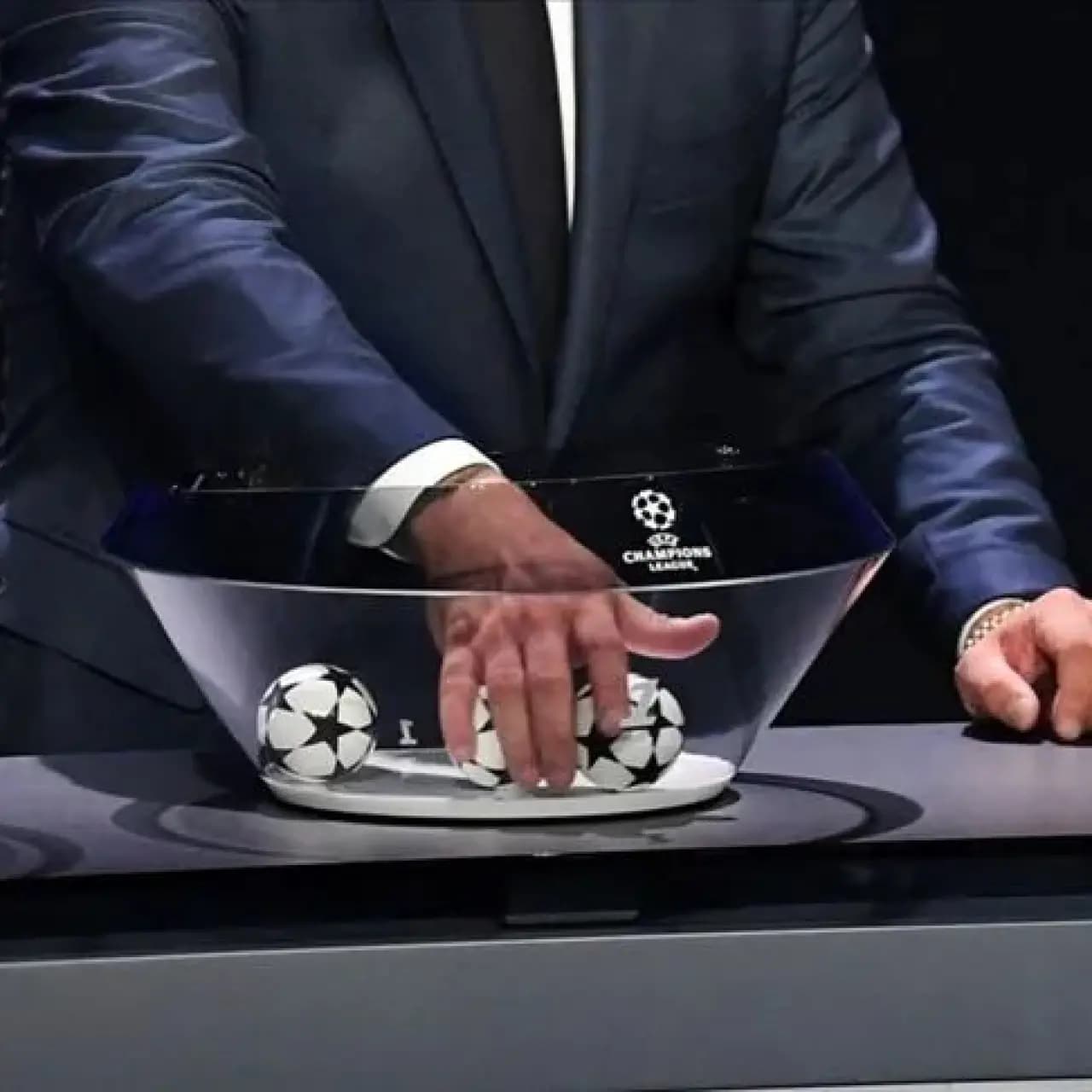 Devler Ligi'nde kura heyecanı!