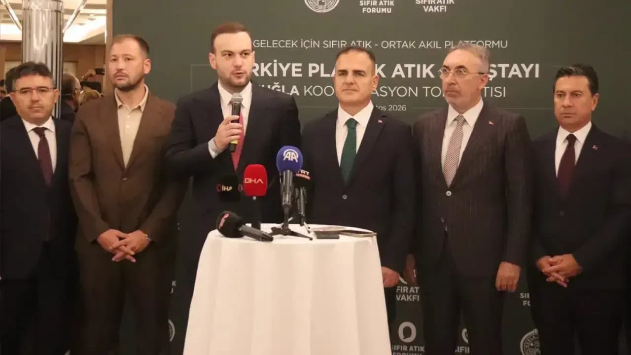 Muğla’da plastik atık toplantısı: 'Mikroplastik insan sağlığını ve turizmi tehdit ediyor'