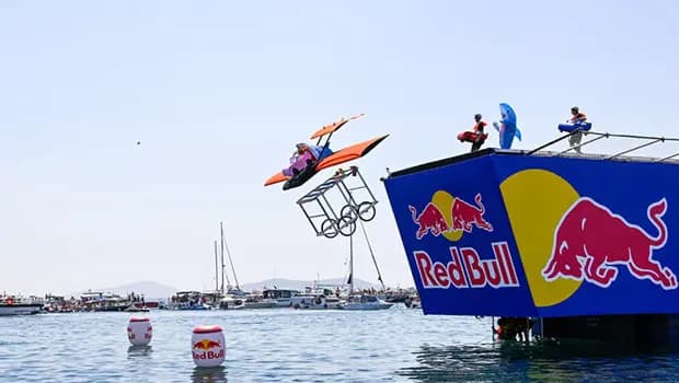 Red Bull Uçuş Günü İstanbul’da 'Uçuş Serbest' Dedi