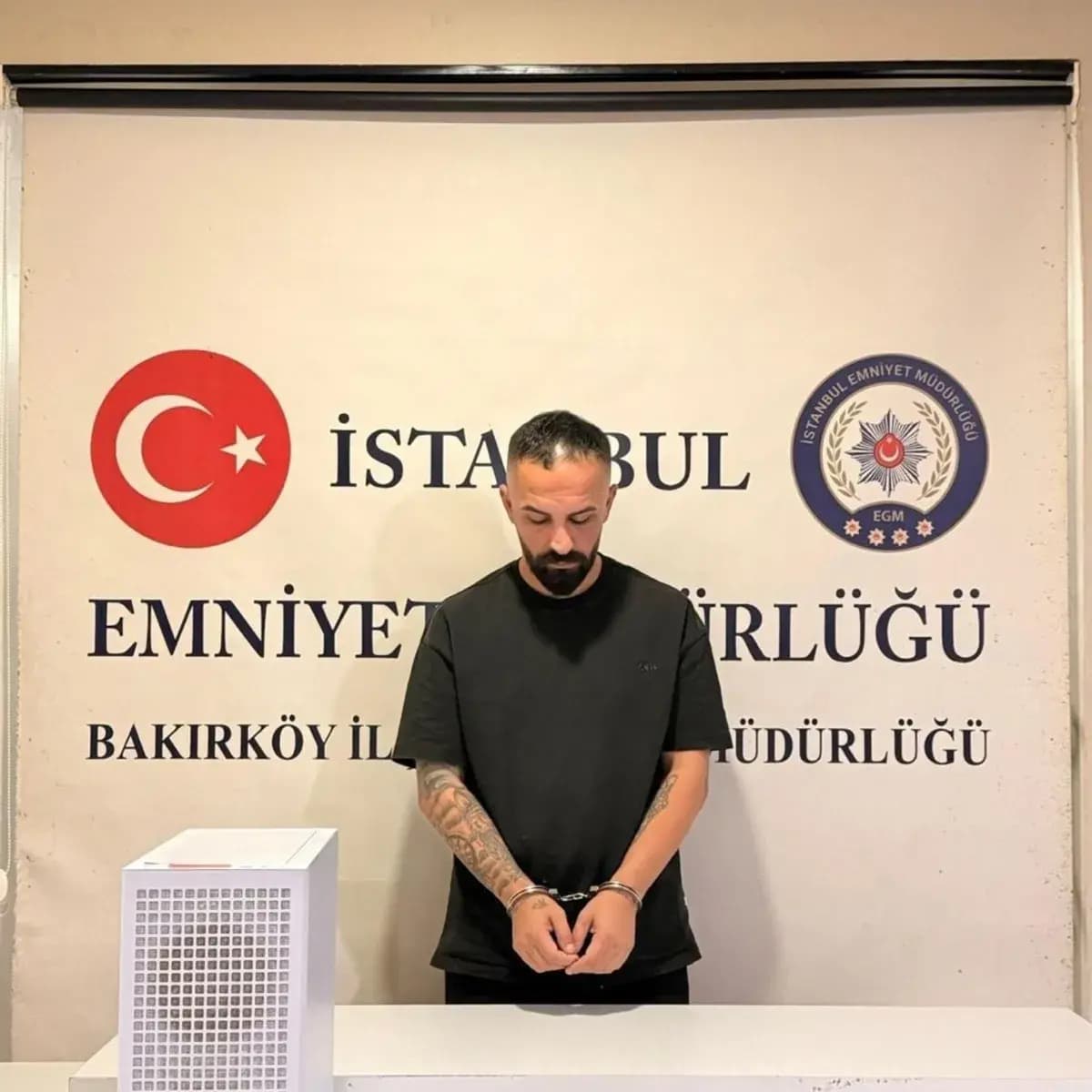 Bakırköy'de güzellik merkezinde skandal! Müşterilerin gizli görüntülerini çekip parayla satmışlar: 3 şüpheli tutuklandı
