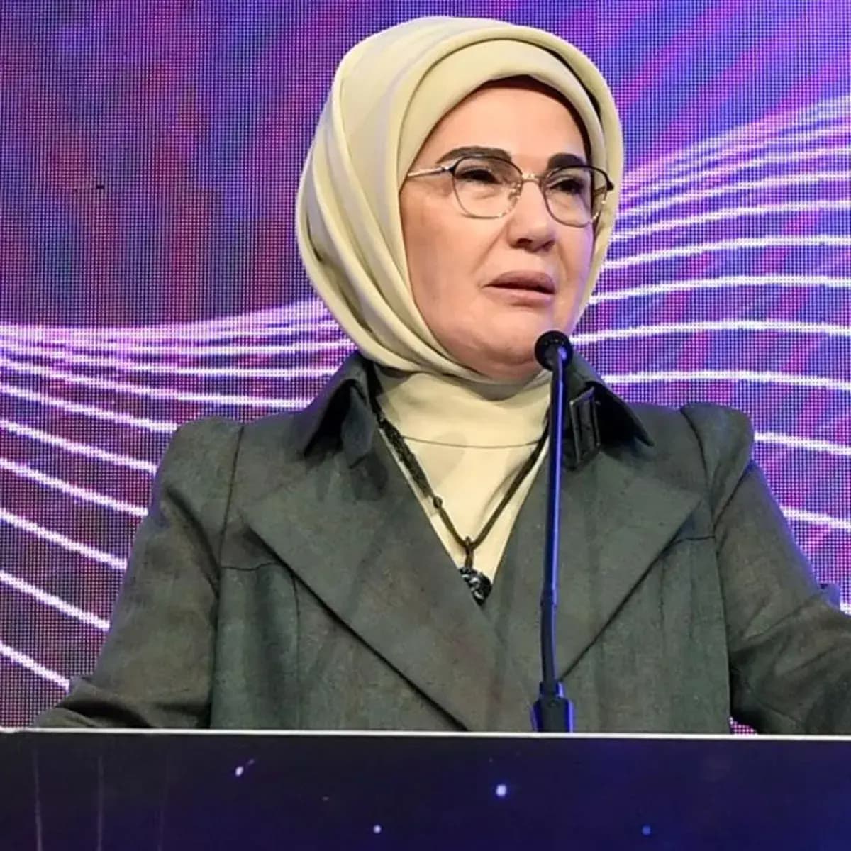 Emine Erdoğan'dan 30 Ağustos mesajı