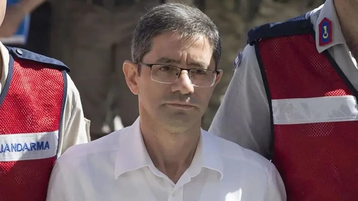 FETÖ'cü Kemal Batmaz'ın kızı Esra Batmaz ile Hilal Köseoğlu yakalandı!