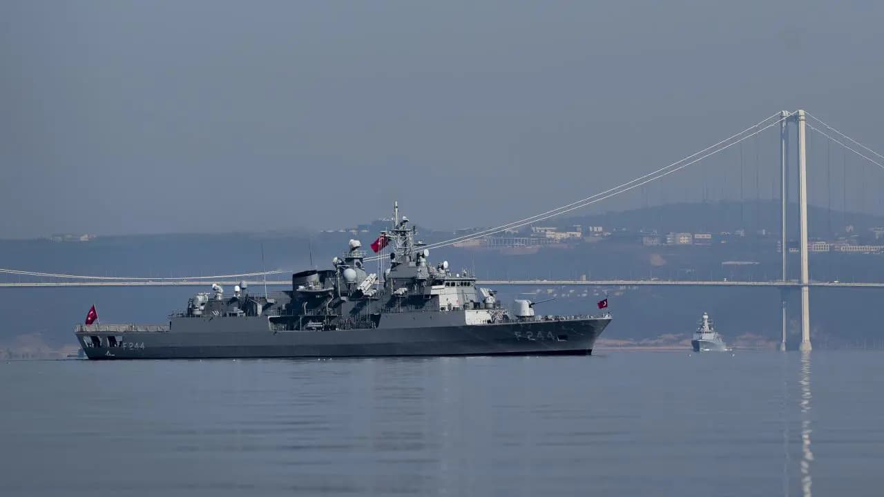 Deniz Kuvvetleri, 30 Ağustos'ta İstanbul Boğaz Geçişi yapacak