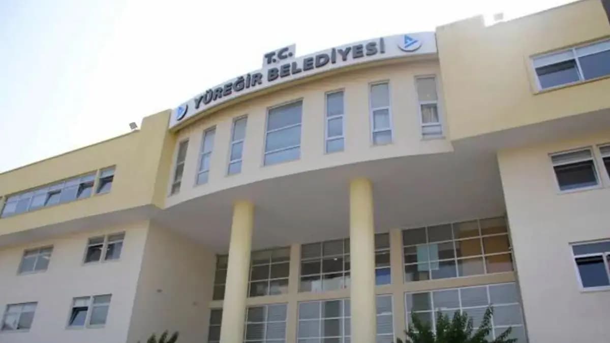 Bir belediye daha AK Parti'ye geçti
