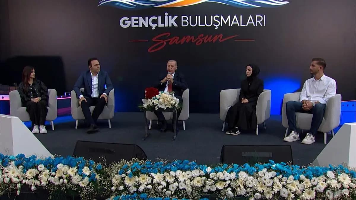 Cumhurbaşkanı Erdoğan NATO zirvesinde liderlere hediye edilen silahlarla ilgili ilk kez konuştu