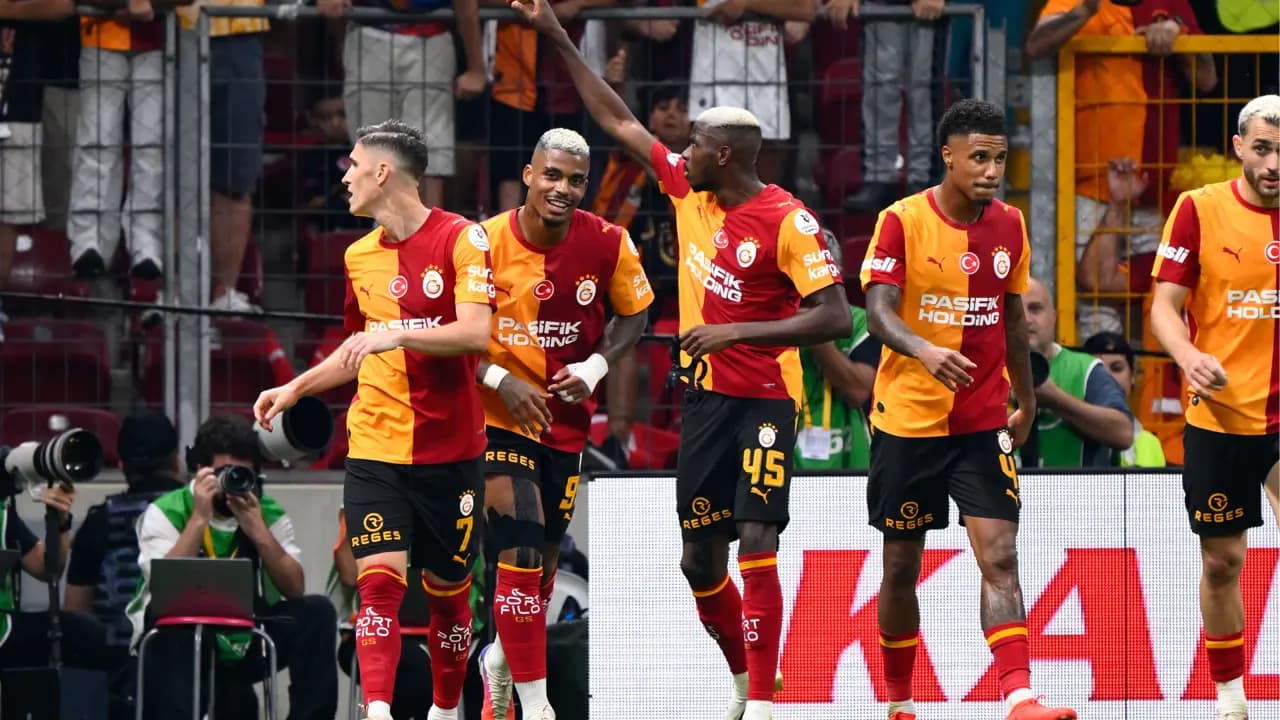 Lider Galatasaray, Başakşehir'e konuk oluyor!
