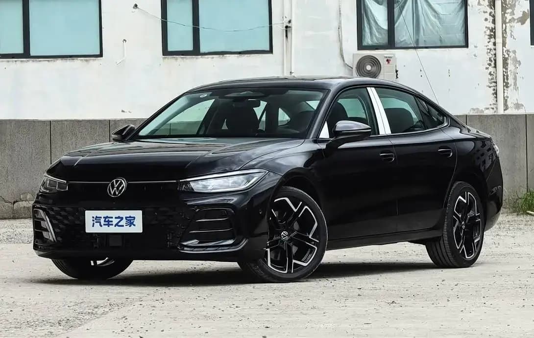 Volkswagen Passat Pro Tanıtıldı: İşte Fiyatı ve Özellikleri