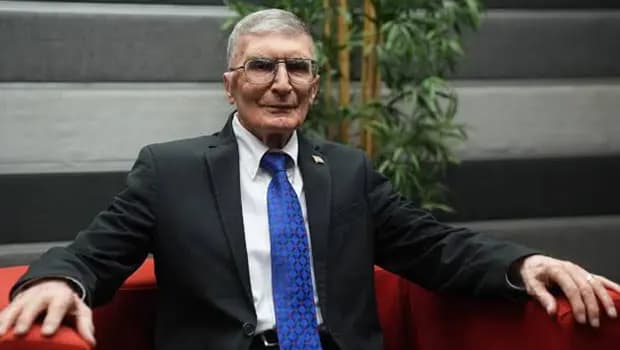 Azerbaycan'dan Aziz Sancar'a Şöhret Nişanı